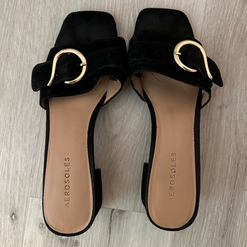 Aerosoles black suede sandals